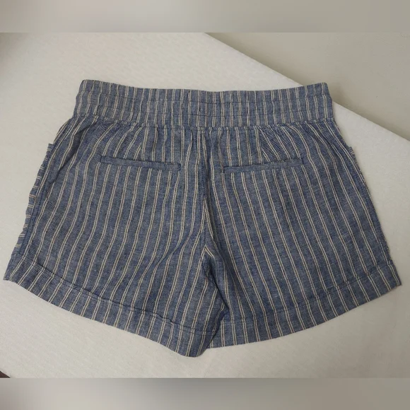 Athleta Cabo 100% Linen Striped Shorts Blue & White Size 8. #A13 - Picture 2 of 10